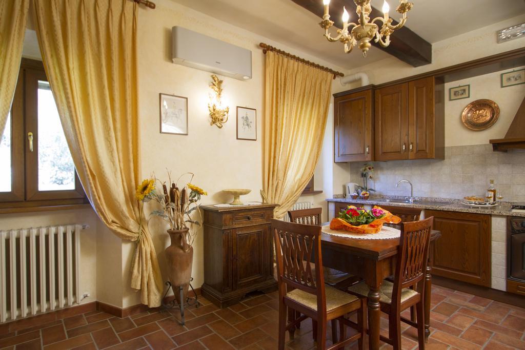 Rocca Di Pierle, Agriturismo Di Charme - Cortona Mercatale  Zewnętrze zdjęcie